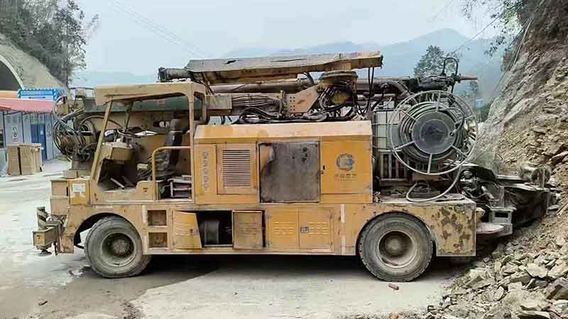 广西处理21年湿喷机械臂